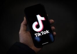 Tiktok Hentikan Fitur Live di Indonesia Karena Kerusuhan